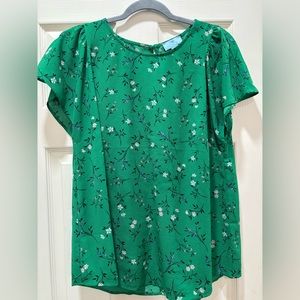 Cece Sportwear Sharaden Flutter Sleeve blouse. Size large.